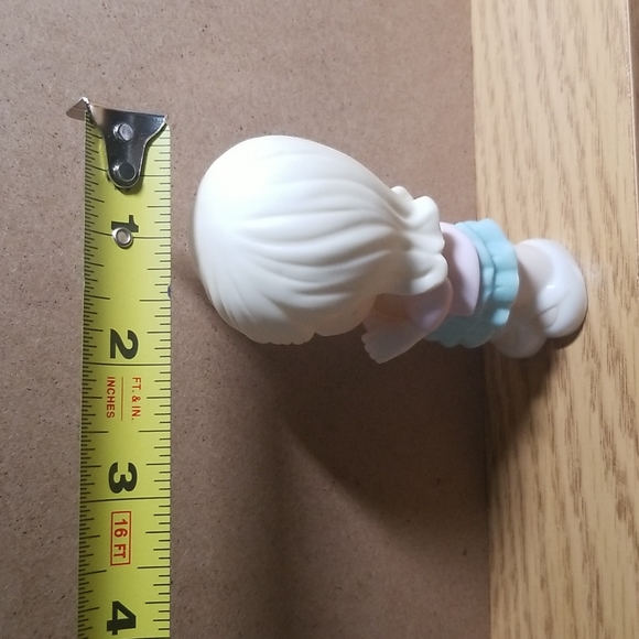 Precious Moments Small Cute Girl Praying Figurine - Picture 5 of 8